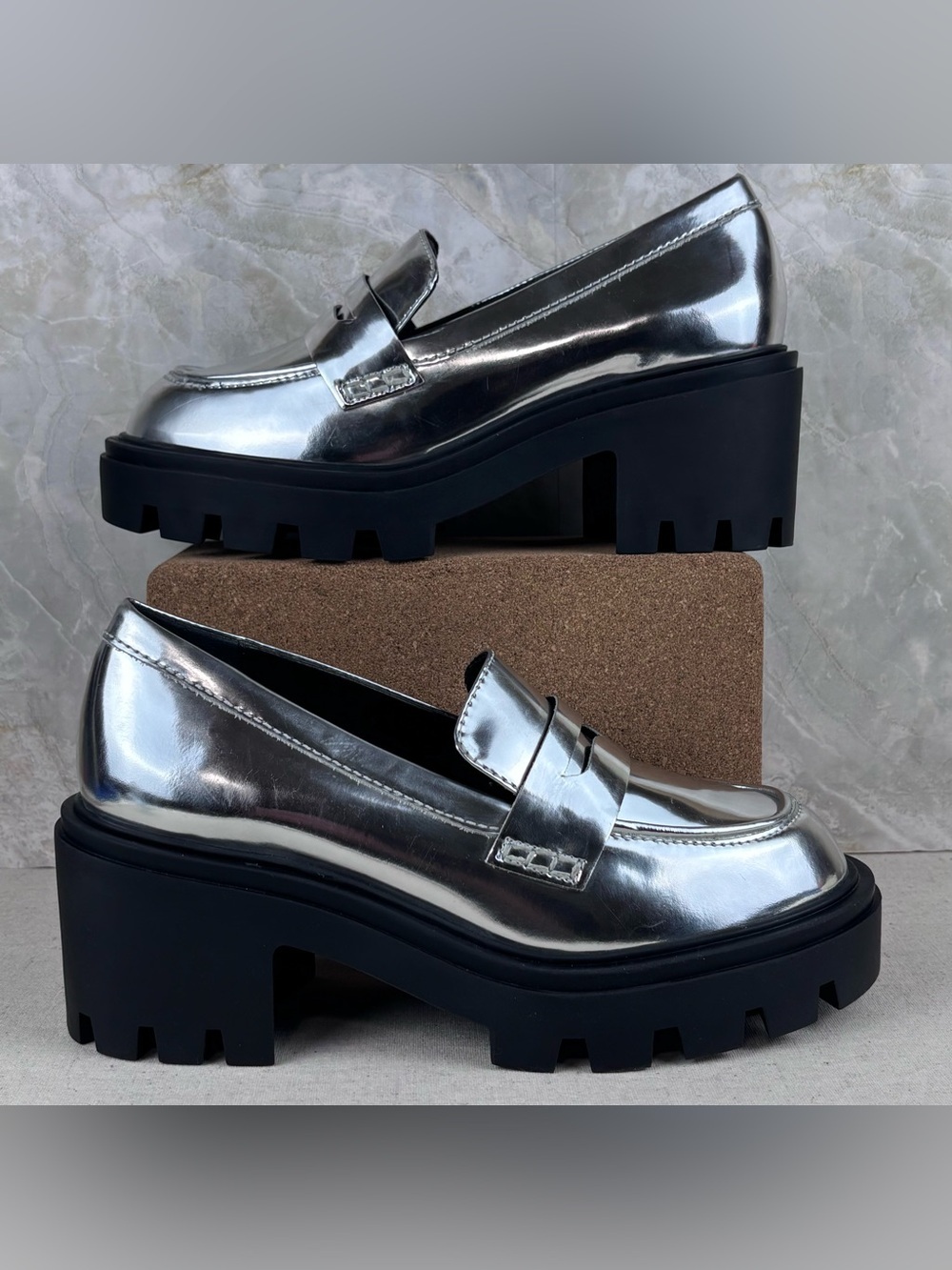SCHUTZ Viola Tractora Silver Metallic Platform Lug Loafers Size 7B